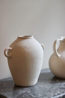 dealeuse-boutique-decoration-mobilier-luminaires-luminaire-vases-vase-lampes-lampe-laiton-marbre-vintage-paris-papier-mache