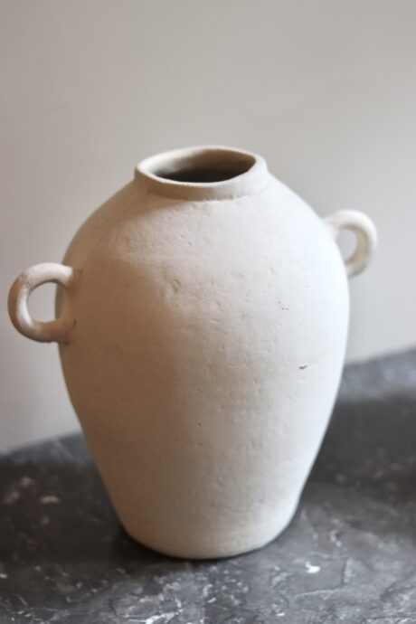 dealeuse-boutique-decoration-mobilier-luminaires-luminaire-vases-vase-lampes-lampe-laiton-marbre-vintage-paris-papier-mache