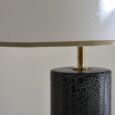 Lampe en céramique peinte, craquelée noir et blanc