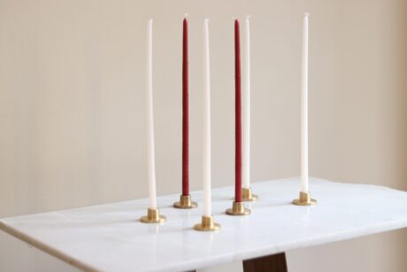 dealeuse-boutique-decoration-vintage-ancien-paris-cierges-bougies-fleuristes-ciergerie-des-premontres-maison-pechavy-laiton-brass-bougeoir-bougeoirs-adaptateur-adaptateurs