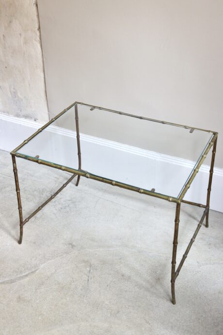 dealeuse-boutique-decoration-vintage-table-appoint-bout-de-canape-maison-baguès-bagues-ancien-paris-gueridon-laiton-bronze-bambou