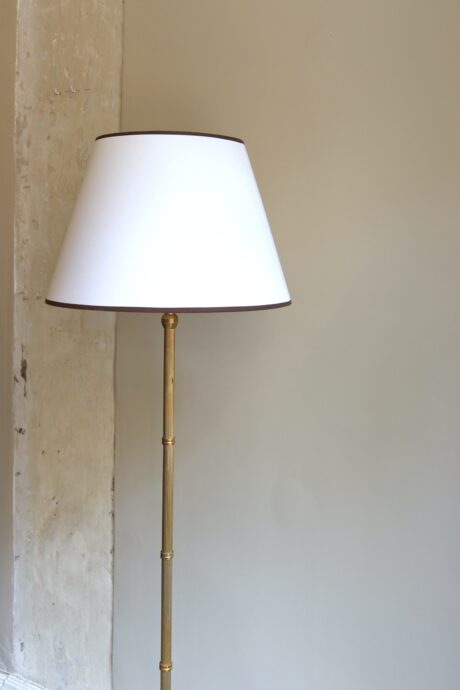 dealeuse-boutique-decoration-paris-vintage-lampe-luminaire-lampadaire-laiton-ancien-creation-abat-jour-sur-mesure