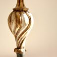 Lampe ancienne, piètement bois sculpté