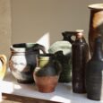 Ensemble de pots et pichets anciens