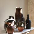Ensemble de pots et pichets anciens