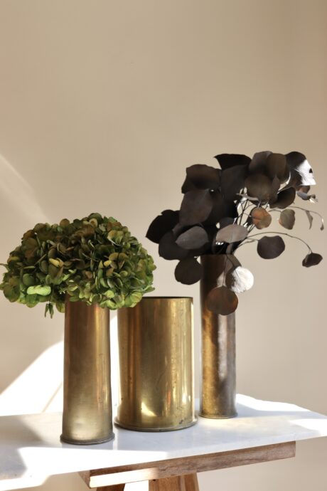 dealeuse-boutique-decoration-mobilier-vintage-paris-douille-obus-laiton-vase
